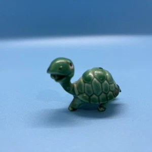 Vintage Ceramic Turtle Figurine 2" - Picture 1 of 5