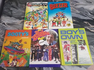 X5 Vintage jährliche Annuals Sooty, The Beezer, Thundercats usw. gebundene Bücher - Bild 1 von 9