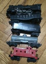 Lionel #2026 Locomotive with Tender 1940s UNTESTED + other cars (2nd set)