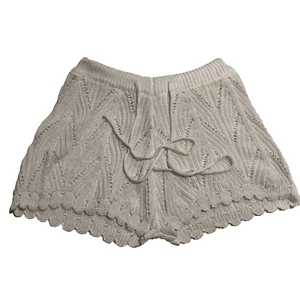 Pantalones Cortos/Cubrir Traje de Baño Blanco Crochet Talla Mediana Nuevo sin Etiquetas - Imagen 1 de 10