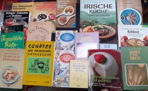 Buchpaket Kochbücher und Ernährung; z. T. älter, meist ungelesen, gut erhalten - Bild 1 von 9