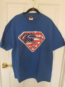 XL Superman T-shirt OFFICIALLY LICENSED - Picture 1 of 3
