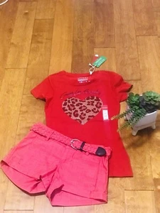 Guess shorts and tee shirts - Picture 1 of 12