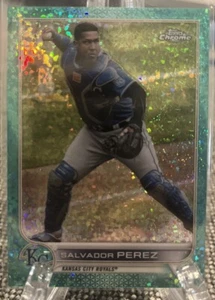 Salvador Perez 2022 Topps Chrome - Aqua Speckle Refractor #50 /199 - Picture 1 of 3