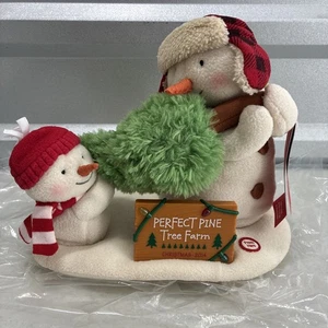 Hallmark Jingle Pals 2014 muñeco de nieve cantor granja de pinos perfecta *NUEVO* - Imagen 1 de 8