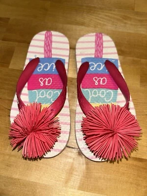 Toddler Girls Flip Flops Size 8/9 - Image 1 of 4