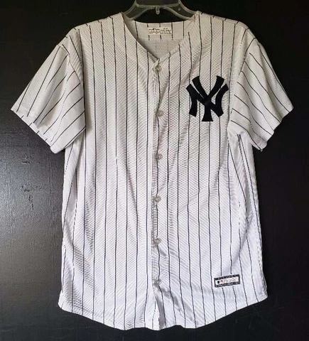 Boys Youth XL 18/20 New York NY Yankees Baseball Jersey Judge #99 MLB Cover