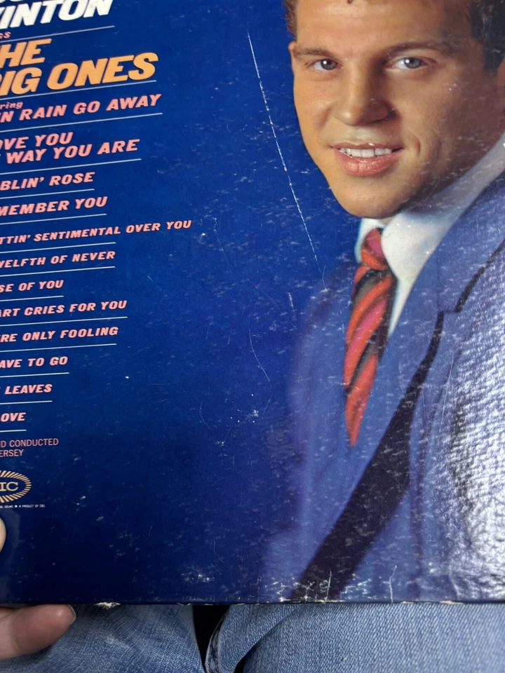 BOBBY VINTON - BOBBY VINTON SINGS THE BIG ONES - POP VINYL LP - Image 1 of 1