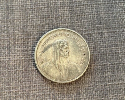 Circulated 1932B Switzerland 5 Francs Silver Coin - Image 1 of 3