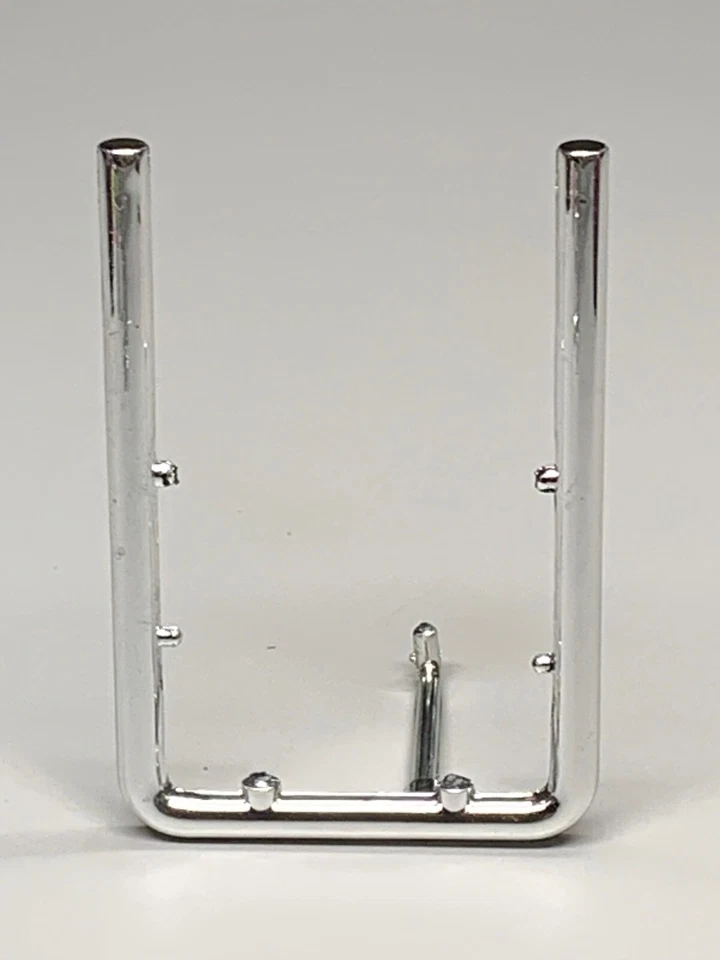 1/64 DCP PETERBILT 379/389 CHROME FLAT TOP STRAIGHT STACKS - Image 1 of 3