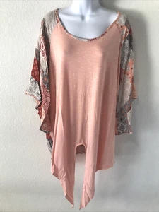 Davi & Dani Women's Patricia Peach Patchwork Top Size 3XL NWT flutter sleeves - Picture 1 of 11