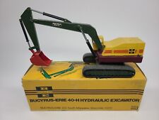 Bucyrus-Erie 40-H Excavator with Red Bucket NZG 1:50 Scale Diecast Model #139.2