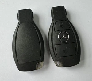 ORIGINAL MERCEDES 2 TASTEN FERNBEDIENUNG SMART SCHLÜSSELANHÄNGER SPRINTER VITO ETC GETESTET SCHWARZ - Bild 1 von 5