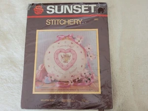 Vintage 1984 Stitchery Kit "Welcome Baby" 12" Hoop Sunset #2882 Complete w/ Yarn - Picture 1 of 9