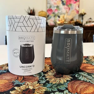 NEU BRUMATE UNCORK'D XL 14 OZ WEINBECHER | ANTHRAZIT MIT Schiebedeckel - Bild 1 von 3
