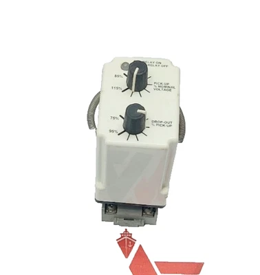 MACROMATIC VMKP024D VOLTAGE MONITORING RELAY OVER/UNDER VOLTAGE IDEC SR2P-05 - Image 1 of 4