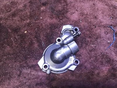 Yamaha YZ400F 1998 cubierta de bomba de agua  Foto 1 de 3