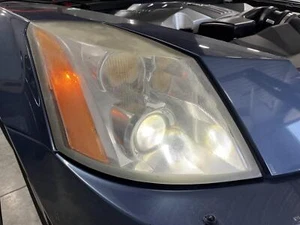 04-05 Cadillac XLR Right Passenger Headlight Lamp *Cracked Housing*Burnt Signal* - Bild 1 von 22