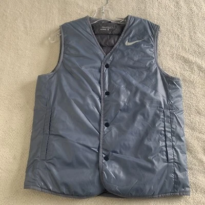 耐克高尔夫女式大码灰色尼龙纽扣背心 — 第 1/4 张图片