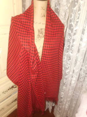 JOAN RIVER BL и красный HERRINGBONE бахрома шарф / надежном 72 в x 23 в новый без ЯРЛЫКОВ - Изображение 1 из 4