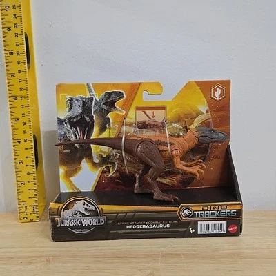 Jurassic World Dino Trackers Strike Attack Herrerasaurus MATTEL  - Image 1 of 4