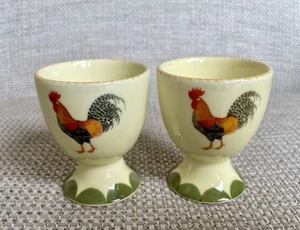 2 tazas de huevos de gallo de pollo pintadas a mano amarillas verdes - Imagen 1 de 6