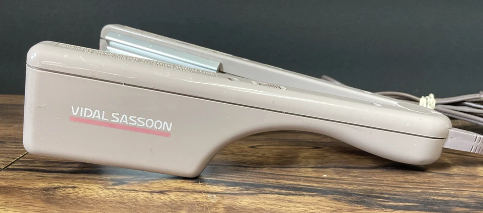 Crimpadora de pelo Vidal Sassoon vintage años 80 modelo VS 142 probada funciona Foto 1 de 4