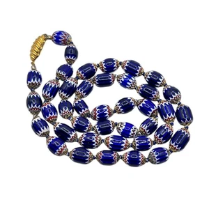 Collar vintage veneciano africano azul chevron cuentas de vidrio con cuentas anudado 24,5" - Imagen 1 de 10