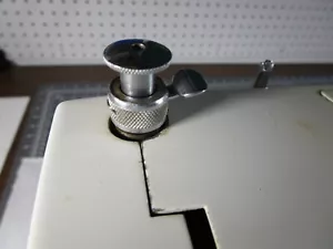 Kenmore 158 Sewing Machine PRESSER FOOT Adjust KNOB - Picture 1 of 5