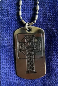 Halskette mit Anhänger Keltenkreuz Design - Bild 1 von 1