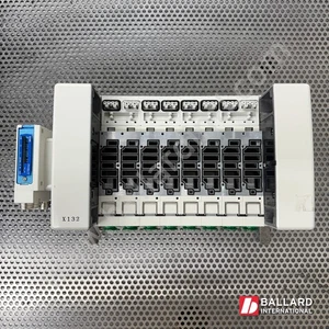 SMC VV5QC41-0803FSEAN-X132 8 STATION MANIFOLD W/ EX260 ETHERNET/IP - Picture 1 of 3