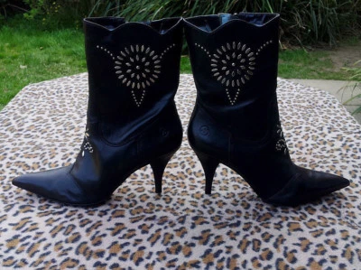  Botines Bronx Cuero Negro Tacón Alto Tachonado Talla UK 7.5 EU 41 Foto 1 de 4