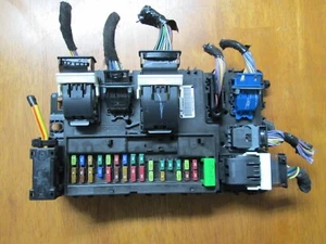 15 18 FORD EDGE FUSE RELAY POWER DISTRIBUTION BOX BCM  GU5T- 15604-BAH OEM - Picture 1 of 13