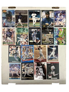 Ken Griffey Jr. Seattle Mariners 18 Card Lot - Picture 1 of 6