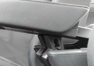 Alzabracciolo VW Polo AW/Taigo/Seat Arona/Ibiza accessori per comfort guida - Bild 1 von 3