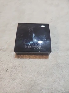 LAURA MERCIER TRANSLUCENT MEDIUM DEEP Pressed Setting Powder 9g/.3oz - Picture 1 of 3