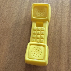 1980'S FISHER PRICE YELLOW PHONE/ REPLACEMENT FOR VINTAGE KITCHEN - Picture 1 of 3