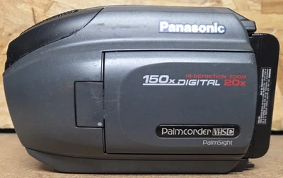 Panasonic Palmcorder PV-L501D VHS-C Tape Camcorder - Image 1 of 4