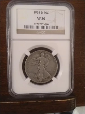 1938 D VF20 Walking Liberty Half - Image 1 of 4