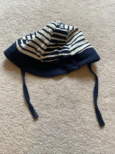 JOJO MAMAN BEBE Sun Hat. Baby 0-3 Months. Navy/White stripes. Cotton stretch. - Picture 1 of 3