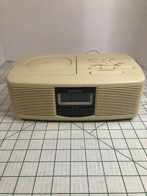 Sony ICF-CD810 FM/AM CD Alarm Clock Radio Unusual Color Works Great - Image 1 of 4