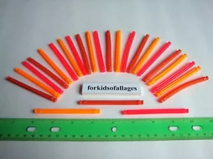 LOTE DE JUGUETES DE CONSTRUCCIÓN KNEX: 25 varillas flexibles de neón 3 1/4" rojo naranja piezas flexibles - Imagen 1 de 1