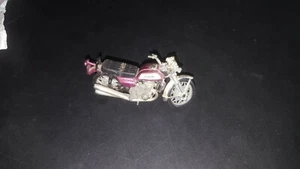 VECCHIO MODELLINO SUZUKI POLISTIL VIOLA - Foto 1 di 2