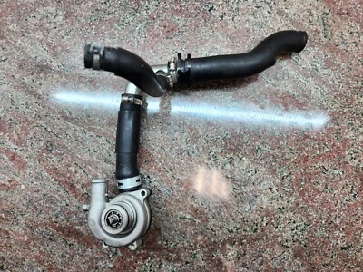 Bomba de refrigerante de agua Yamaha YZF-R6 2006-2025 con mangueras OEM 2C0-12420-00 2C0-12576-0 Foto 1 de 4