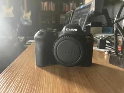 Canon EOS R6 Mark II 24.2 MP Digital Camera- Black (Body Only) - Image 1 of 4