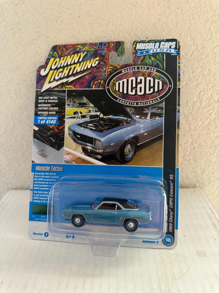 Johnny Lightning Muscle Cars USA 1969 Chevy Copo Camaro RS #6 K17 - Image 1 of 1