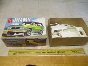 Amt GMC Jimmy Truck VTG Annual 1/25 Model KIT Jimbo T213-225 1/25 Original - Picture 1 of 13