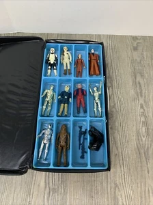 Vintage Star Wars Figures and Accessories Lot in Star World Case (1977-1983) - Picture 1 of 24