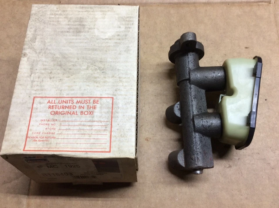 Cilindro maestro de freno remanufacturado The Hastings Company 1925  Foto 1 de 4