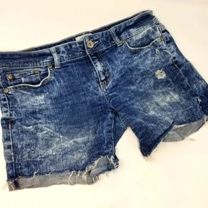 Aeropostale Distressed Jean Shorts Blue Jean Shorts Juniors Size 7/8 - Picture 1 of 11